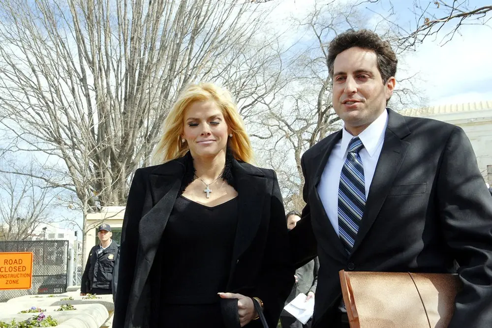 10. Howard K. Stern – $ 500,000