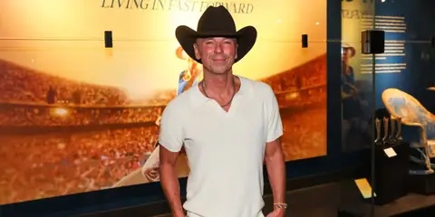 Kenny Chesney Wins Court Case in $300K Online Scam