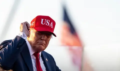 GOP Senators Urge Justice Department to Release All Trump Epstein Files