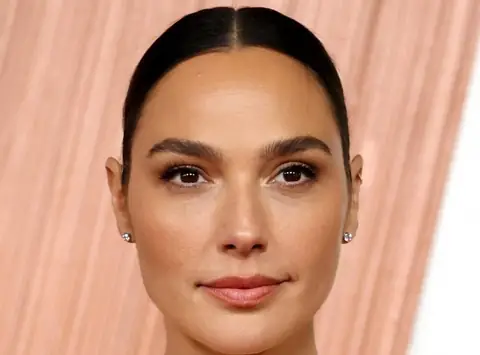 Gal Gadot Talks About Playing Cleopatra, Passion for Justice & More in Tell-All Interview